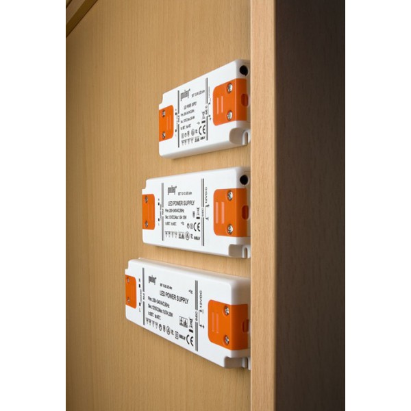 GOOBAY μετασχηματιστής LED 30004, 12V, 50W, IP20 GOOBAY μετασχηματιστής LED 30004, 12V, 50W, IP20