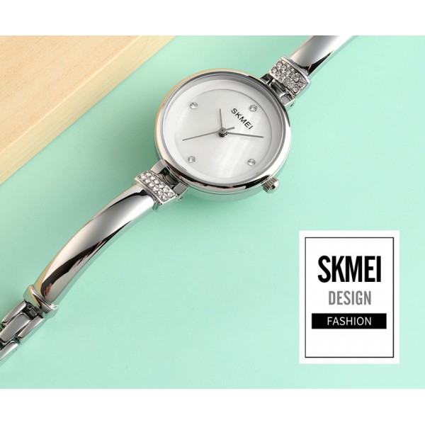 SKMEI γυναικείο ρολόι 1409SI με μεταλλικό μπρασελέ, 28mm, 3 ATM, ασημί SKMEI γυναικείο ρολόι 1409SI με μεταλλικό μπρασελέ, 28mm, 3 ATM, ασημί