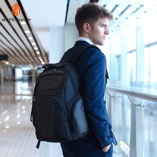 ARCTIC HUNTER τσάντα πλάτης B00341 με θήκη laptop 15.6", 30L, μαύρη ARCTIC HUNTER τσάντα πλάτης B00341 με θήκη laptop 15.6", 30L, μαύρη