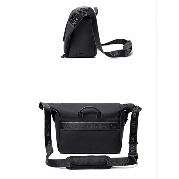 ARCTIC HUNTER τσάντα ώμου K00152 με θήκη tablet, 13L, μαύρη ARCTIC HUNTER τσάντα ώμου K00152 με θήκη tablet, 13L, μαύρη