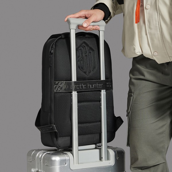 ARCTIC HUNTER τσάντα πλάτης B00529 με θήκη laptop 15.6", 22L, κόκκινη ARCTIC HUNTER τσάντα πλάτης B00529 με θήκη laptop 15.6", 22L, κόκκινη