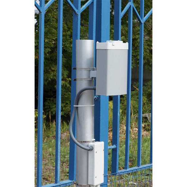 FORTEZA Microwave Bistatic Sensors 100BT With A Narrow Detection Zone FORTEZA Microwave Bistatic Sensors 100BT With A Narrow Detection Zone